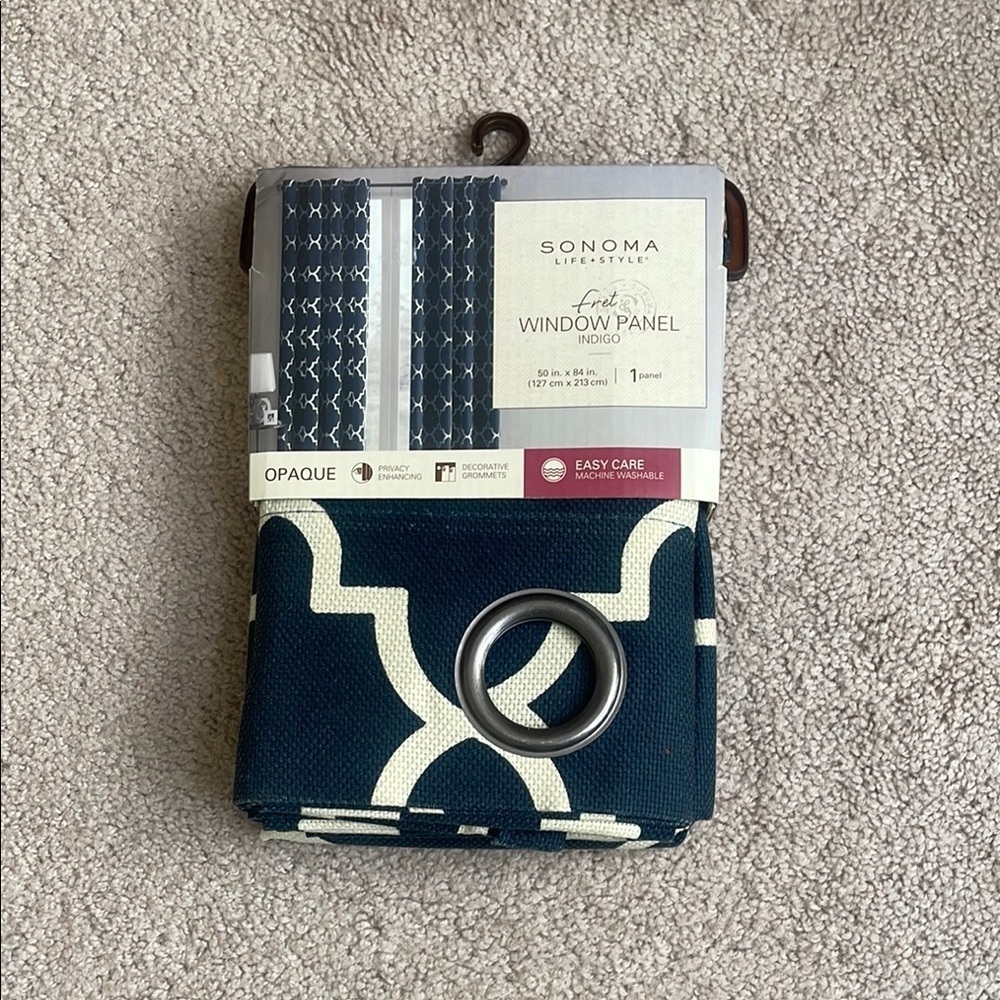 NWT Sonoma Indigo Window Panel with White Pattern